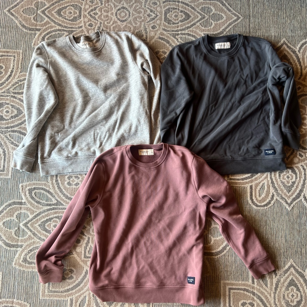 Abercrombie & Fitch Crewneck Sweaters